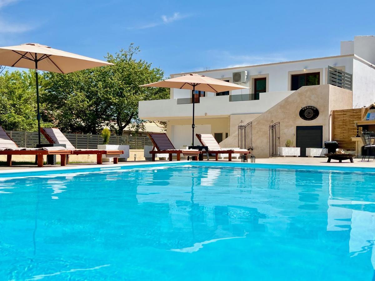 Beach Villa Verano With Private Pool By Dadovillas Sidárion Extérieur photo