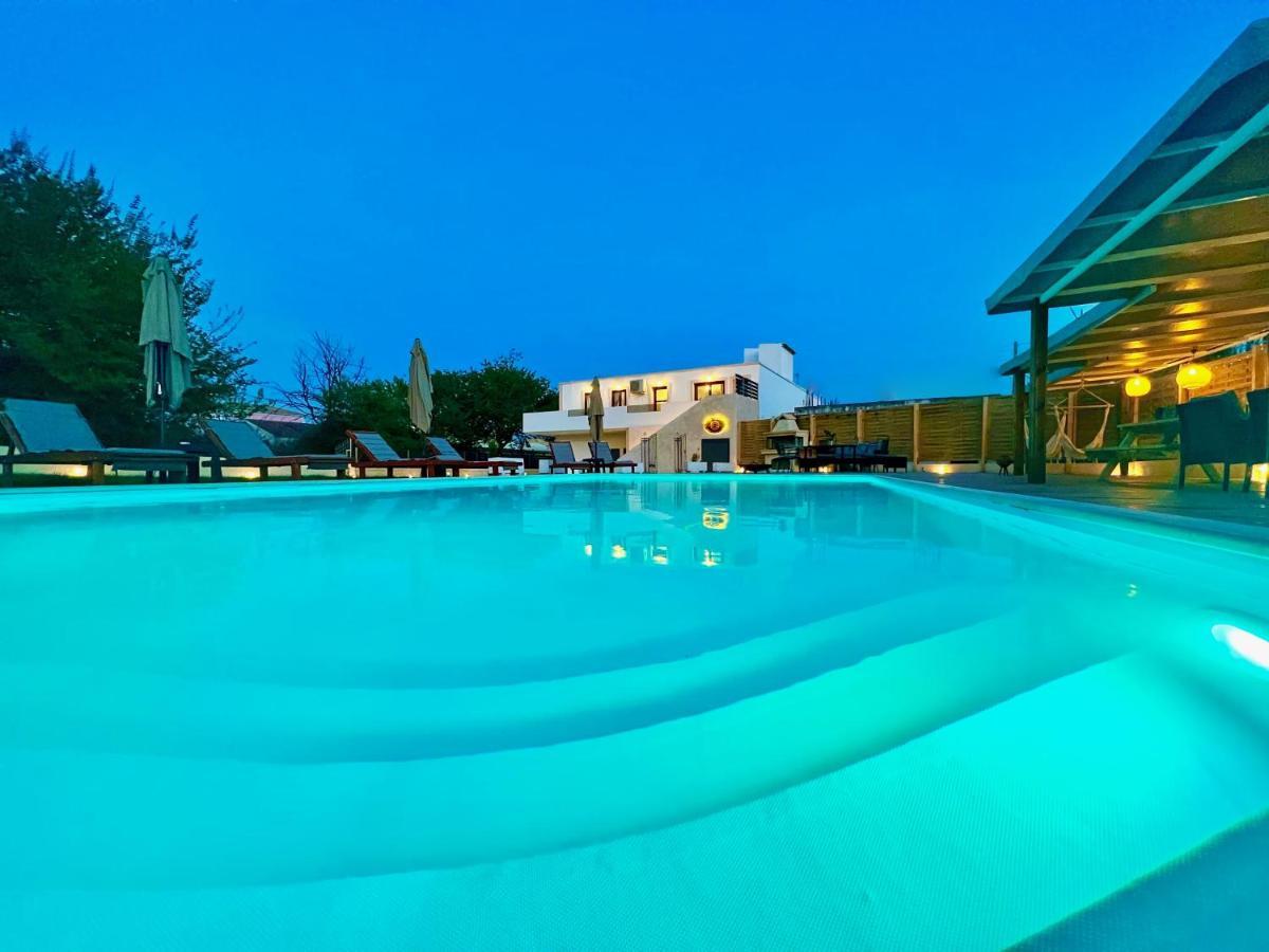 Beach Villa Verano With Private Pool By Dadovillas Sidárion Extérieur photo