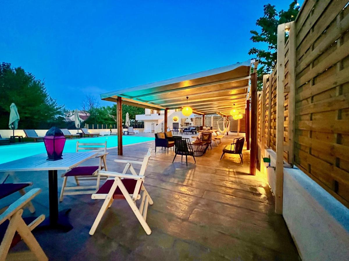 Beach Villa Verano With Private Pool By Dadovillas Sidárion Extérieur photo